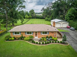9304 Cedar Creek Rd, Louisville, KY 40228