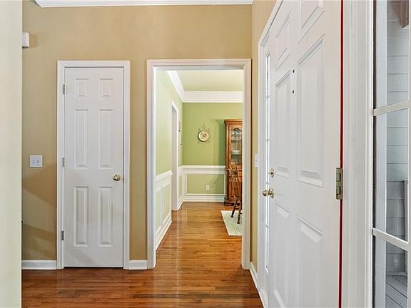 5th image of 802 Willow Oak Dr