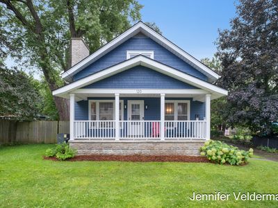 120 E Division St NE, Rockford, MI, 49341
