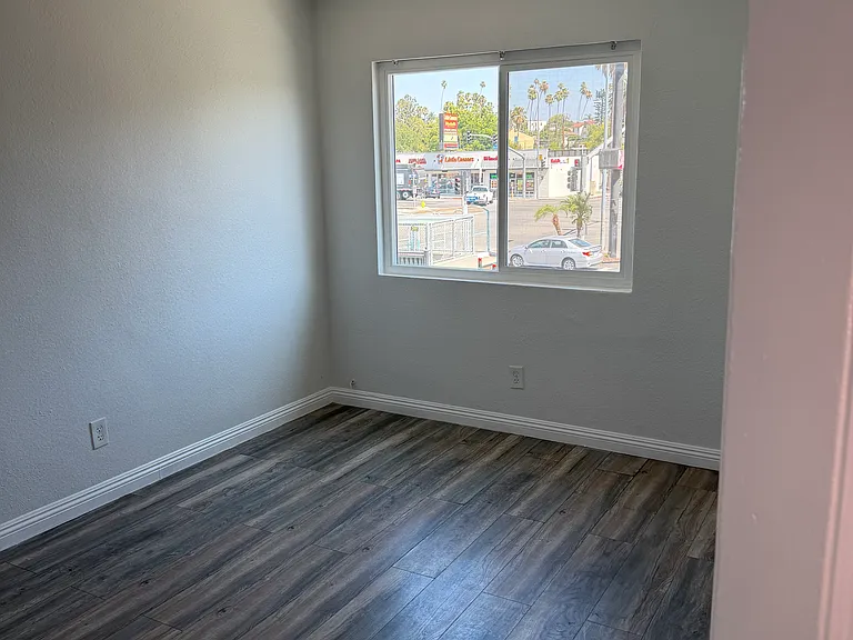 3711 Pueblo Ave #1 — Photo 15