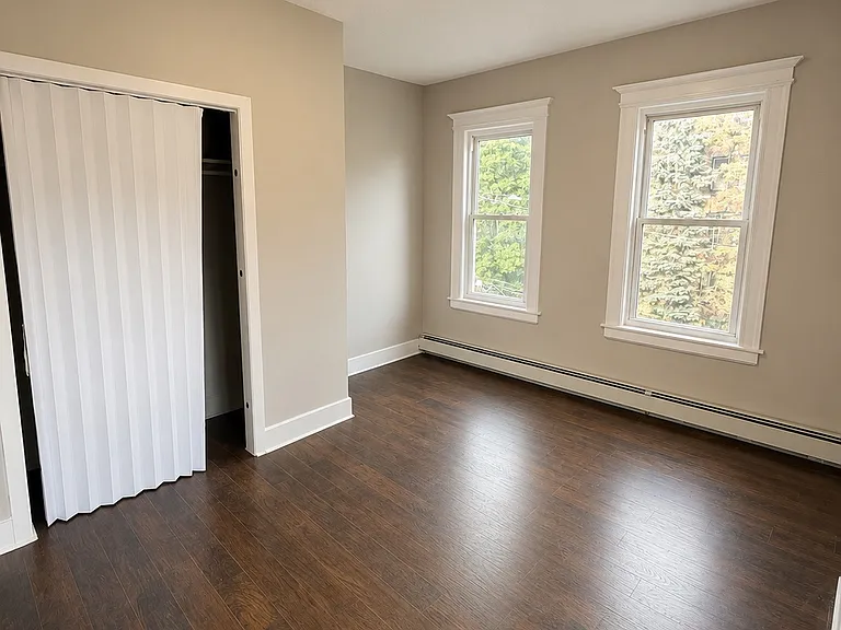 197 Glen St #3S — Photo 9