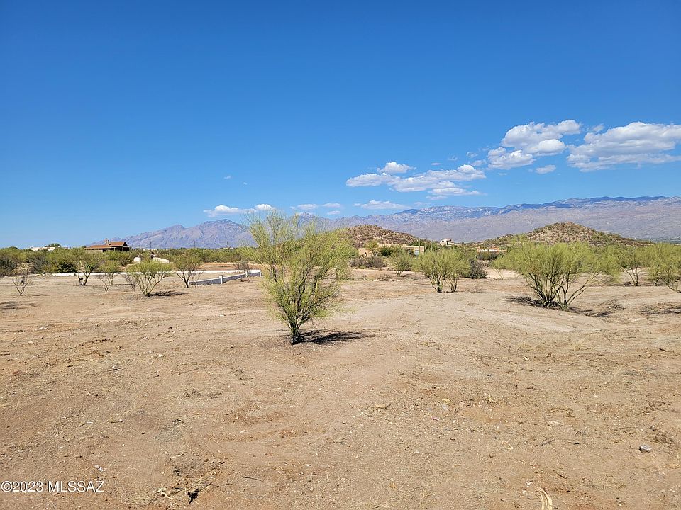 1st image of 11450 E Calle Linda Vis #1