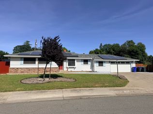 1405 Robinson Dr, Red Bluff, CA 96080