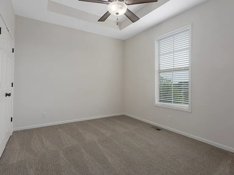 16026 Shady Bend St — Photo 21