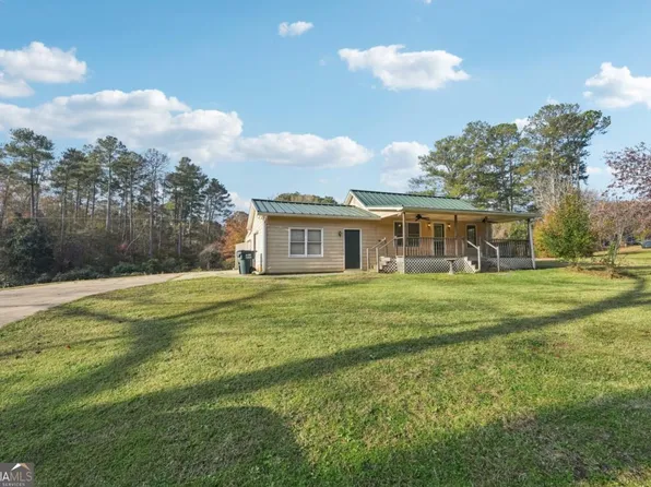 3245 Pope Rd, Douglasville, GA 30135