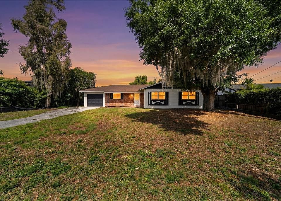 1st image of 1881 LAKE SPIER DRIVE