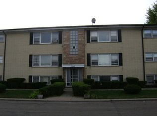 1547 N 21st Ave APT 1E, Melrose Park, IL 60160