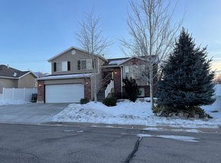 468 Aspen Meadow Dr, North Logan, UT 84341