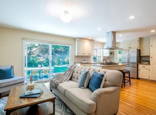 878 Butternut Dr, San Rafael, CA 94903