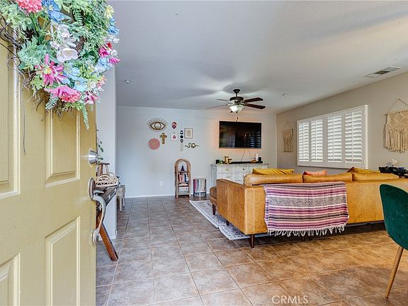 3rd image of 25866 Iris Ave Unit C