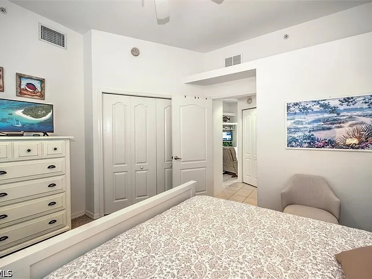 12171 Summergate Cir #102 — Photo 15