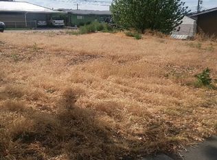 1110 S Division St, Moses Lake, WA 98837