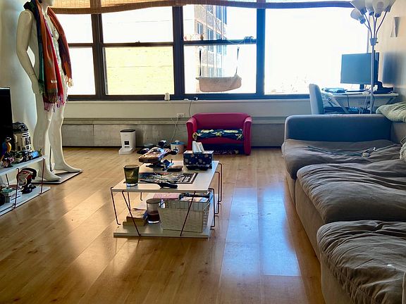 3rd image of 3420 N Lake Shore Dr APT 7K