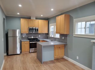 1144 E 15th St, Oakland, CA 94606