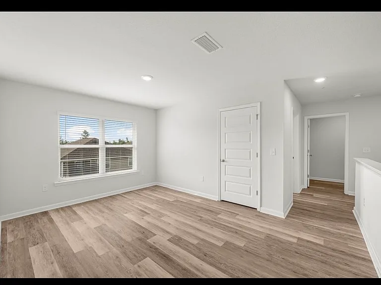 5832 Viking Way — Photo 8