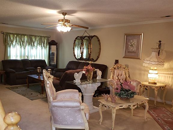 5th image of 1726 Elderberry Ln