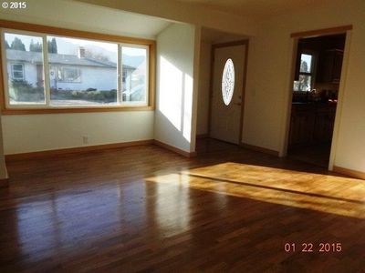 2526 W Alamosa Ct, Roseburg, OR, 97471