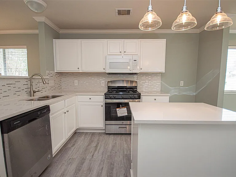 21030 Aldens Oak — Photo 7
