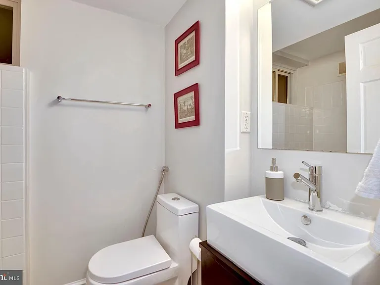 4708 Yuma St NW — Photo 32