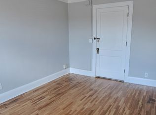 1564 Randolph Ave APT 101, Saint Paul, MN 55116