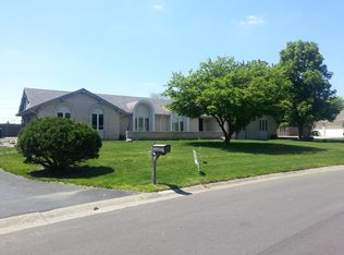 4221 Boca Trl, Fort Wayne, IN 46815