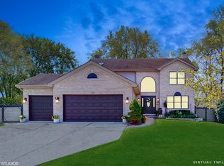 350 Forest Preserve Dr, Wood Dale, IL 60191