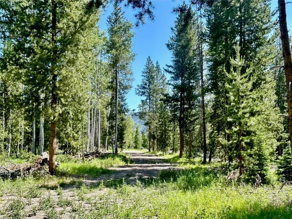 20685 Cinch Trail, Oak Creek, CO 80467