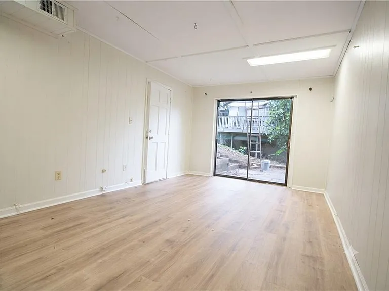 3470 Clubland Dr — Photo 20