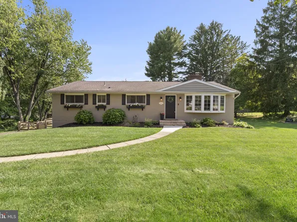 135 Conestoga Rd, Malvern, PA 19355