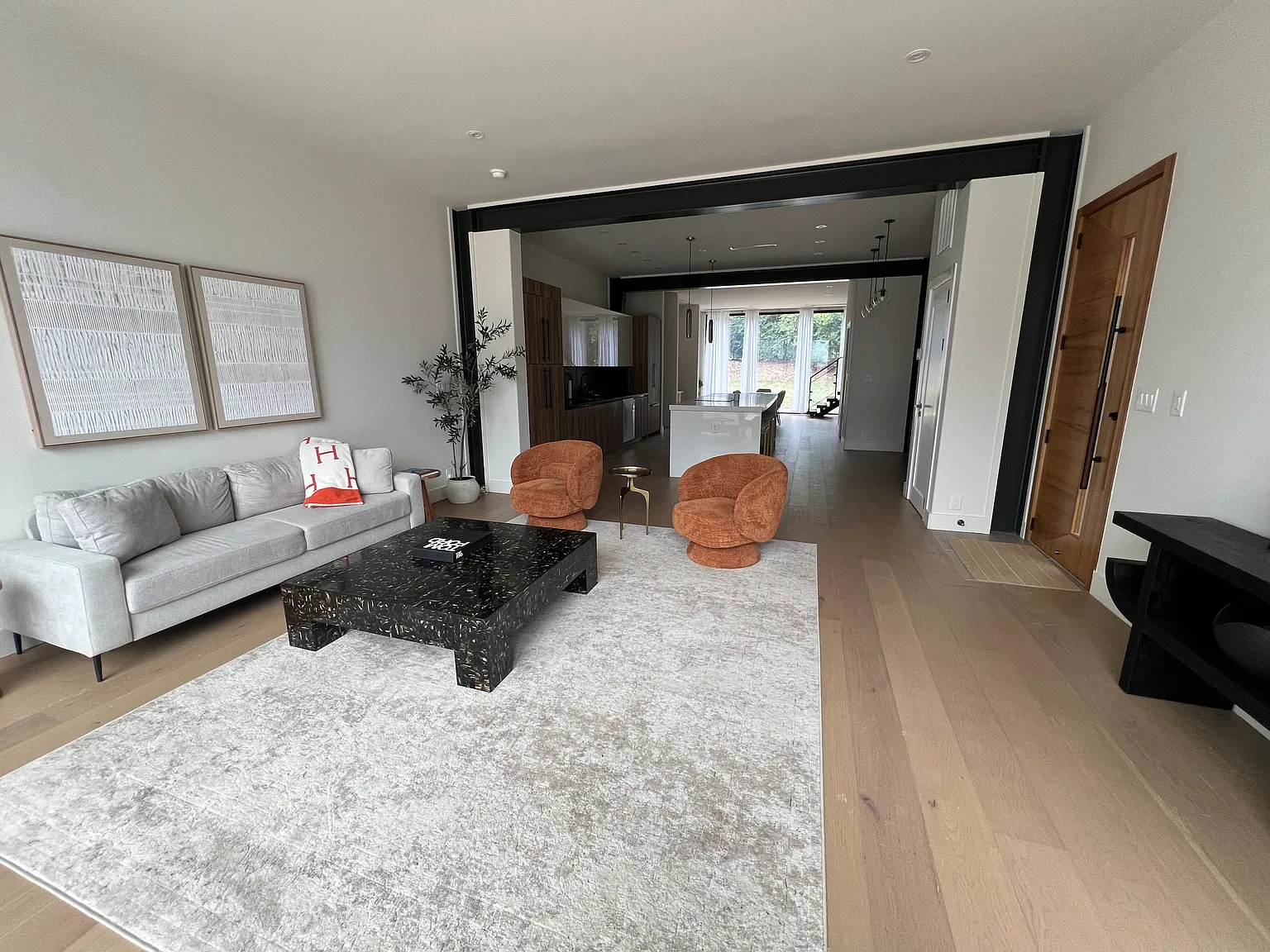 5500 Carmel Rd — Photo 4