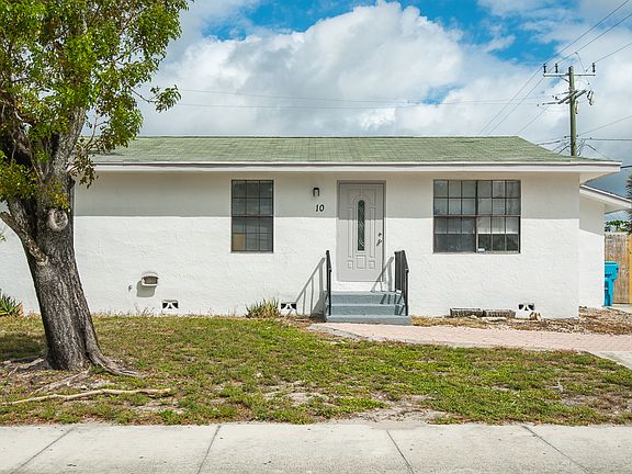 10 E Gateway Blvd-3_10082024