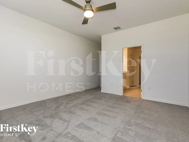 213 Windsor Reserve Dr — Photo 12