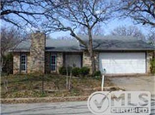 3705 Aspenwood Dr, Bedford, TX 76021