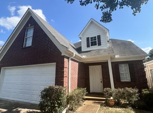 6847 Kerri Valley Ln, Cordova, TN 38018