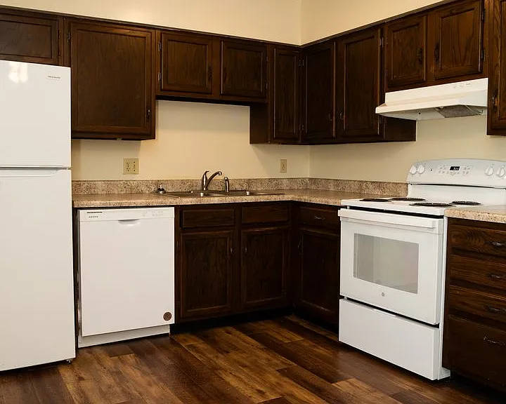 2323 D St #5 — Photo 13