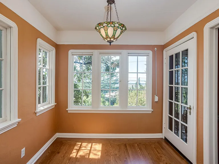 15766 Highland Dr — Photo 8
