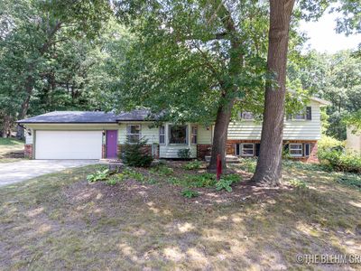 2368 Elderwood Dr NW, Grand Rapids, MI, 49544