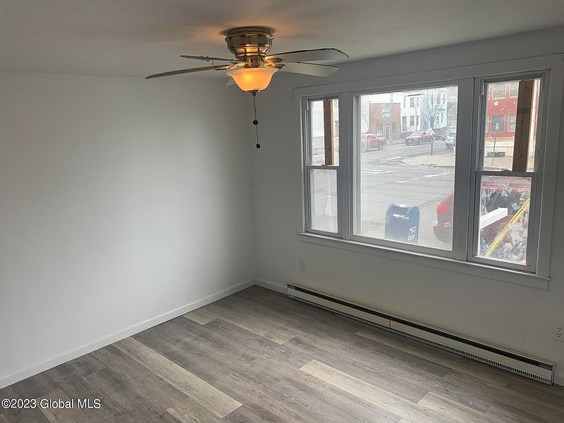 3rd image of 519 Washington Avenue