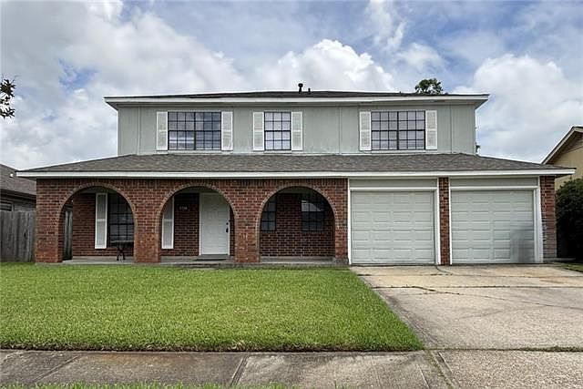 1st image of 841 Fairfax Dr