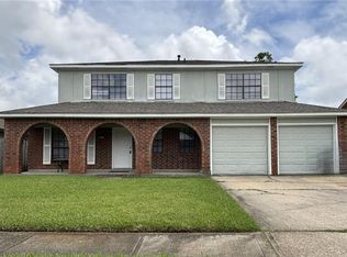 841 Fairfax Dr, Gretna, LA 70056