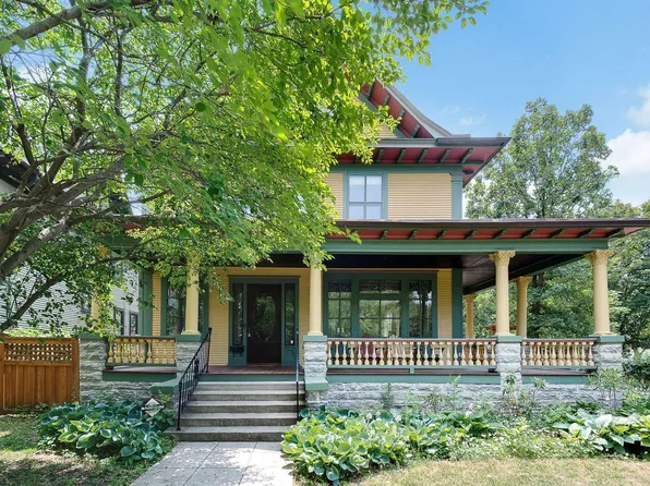 1156 Laurel Ave, Saint Paul, MN 55104