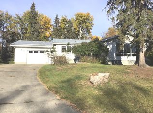 82 SE Feero Dr, Whitecourt, AB T7S1E7