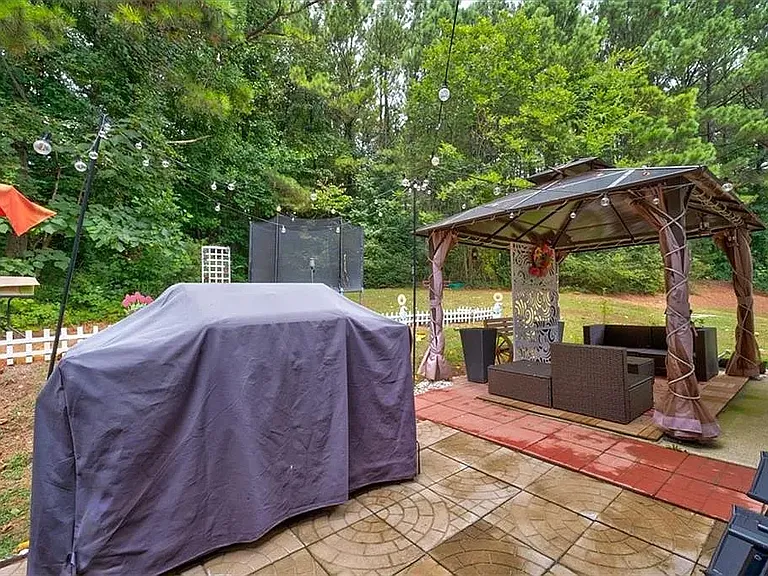 380 Simonton Crest Dr — Photo 36