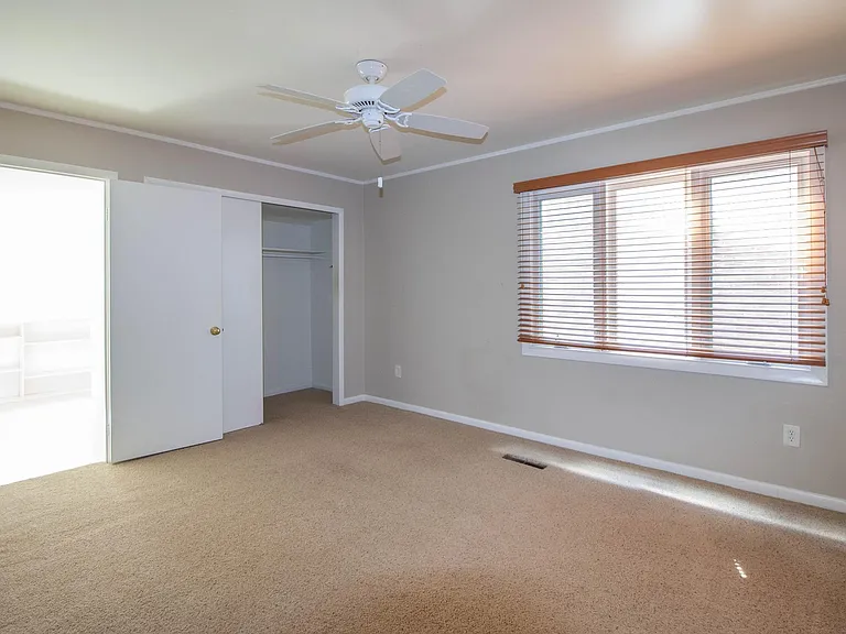 3503 Redwood Ct — Photo 63