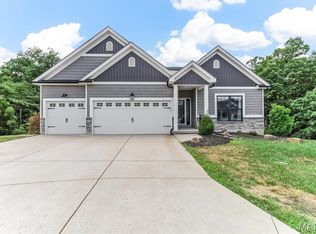 105 Regency Ct, Herculaneum, MO 63048