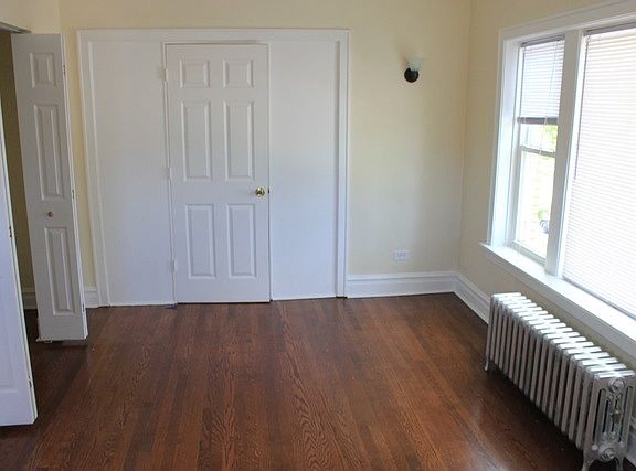 4th image of 4651 W Wellington Ave