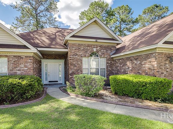 4th image of 108 Village Lake Dr