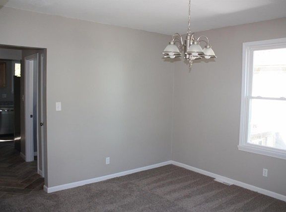 3rd image of 5909 E Woodmont Ave
