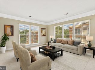 2903 Saintsbury Plz APT 407, Fairfax, VA 22031