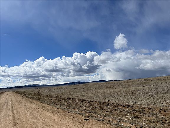 3rd image of 8558 Clear Creek Road